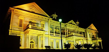 函館　公会堂の夜景