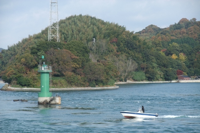 今治港から大崎上島木江港へと向かう